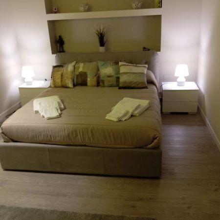 La Casa Di Peppe Apartman Bari Kültér fotó