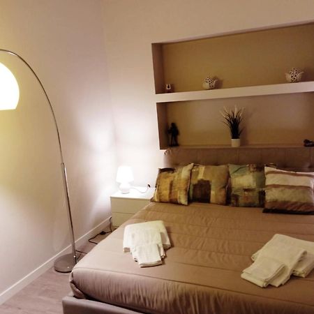 La Casa Di Peppe Apartman Bari Kültér fotó