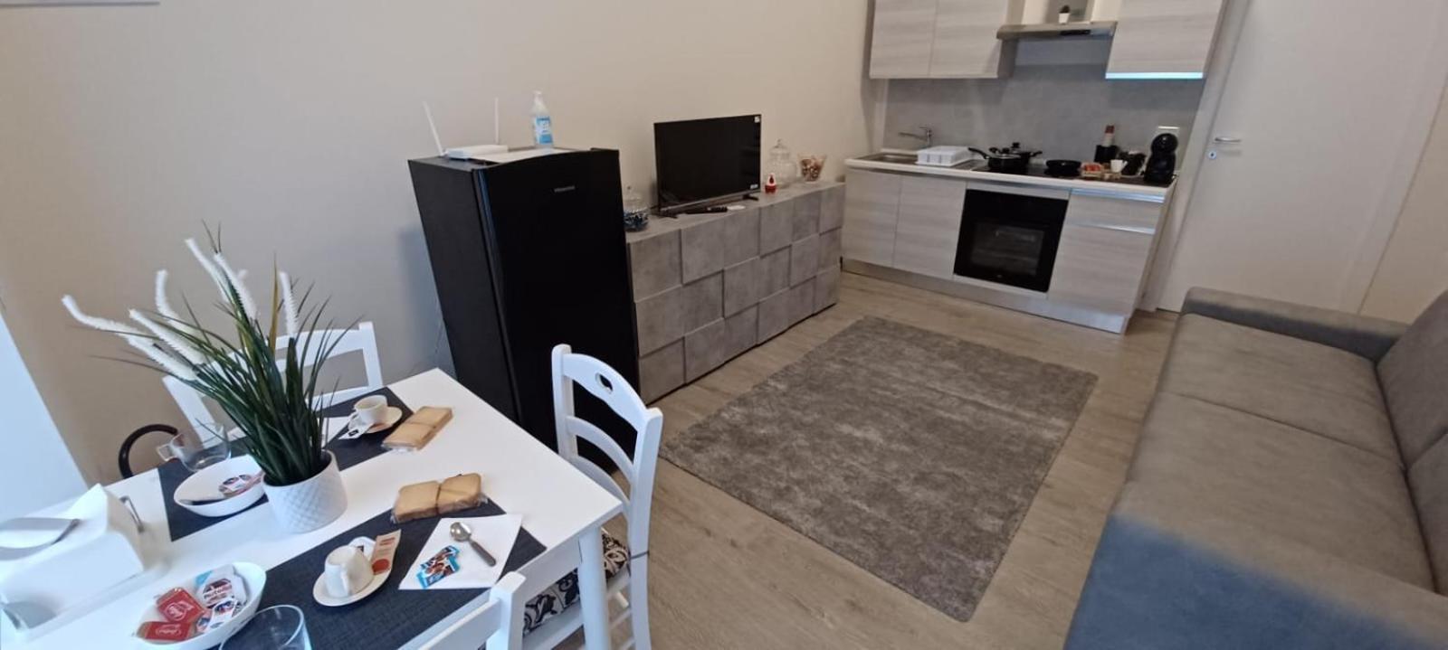 La Casa Di Peppe Apartman Bari Kültér fotó