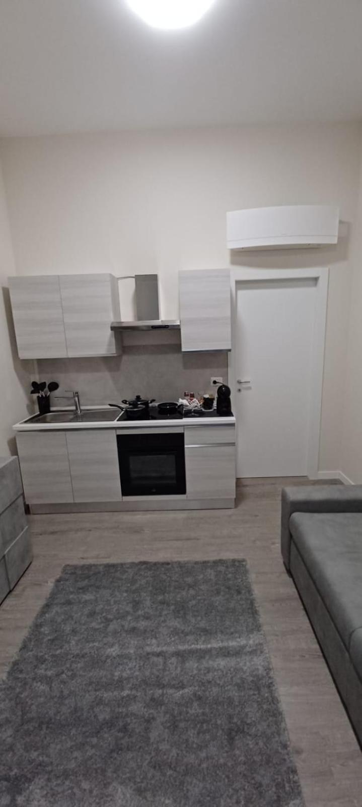 La Casa Di Peppe Apartman Bari Kültér fotó